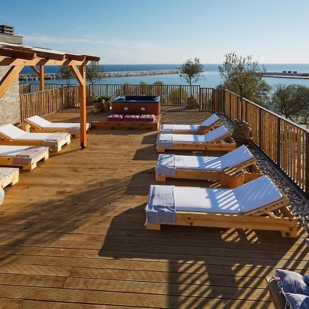 Hotel Menel The Tree House- Adults Only 利迈纳里亚 外观 照片